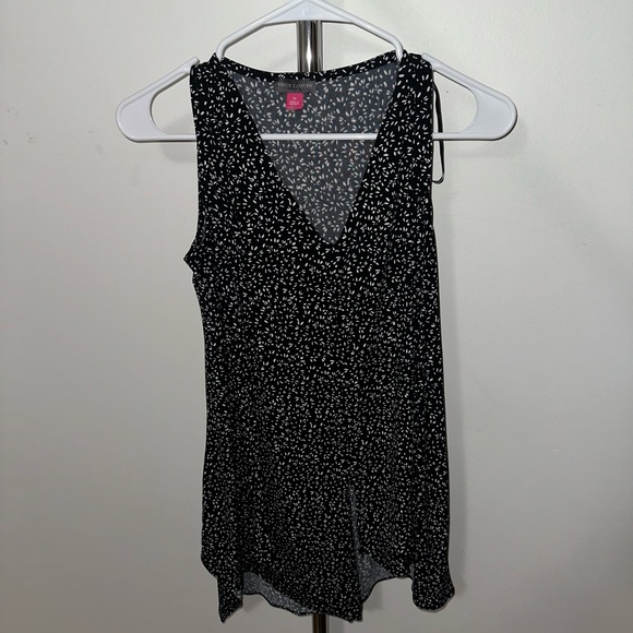 VINCE CAMUTO TOP XS - Picture 3 of 3